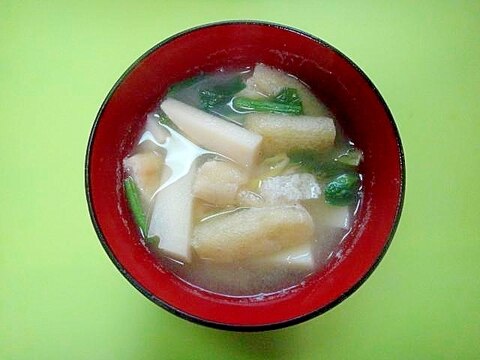 たけのことほうれん草油揚げの味噌汁